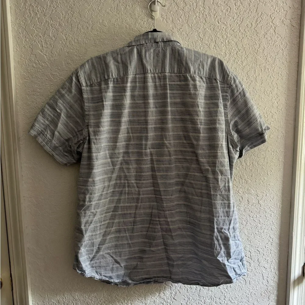 Banana Republic Men’s Gray Striped Button Down Shirt XL Slim Fit Short Sleeve